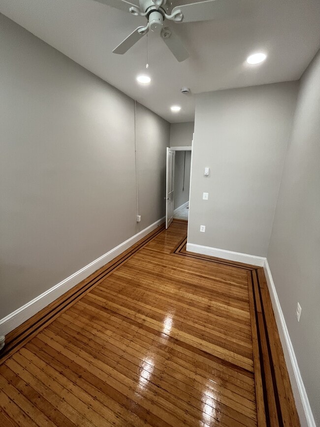 Photo - 1826 Spruce St Unit 4