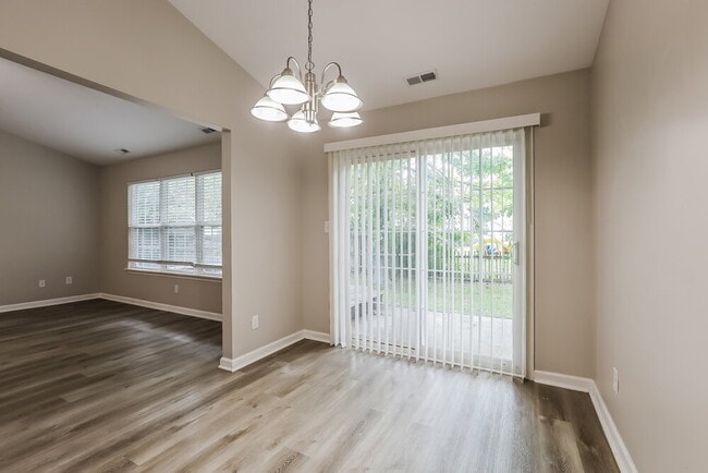 Photo - 6114 King Lear Ct