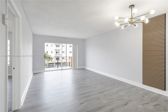 Photo - 365 NE 125th St Unit 302