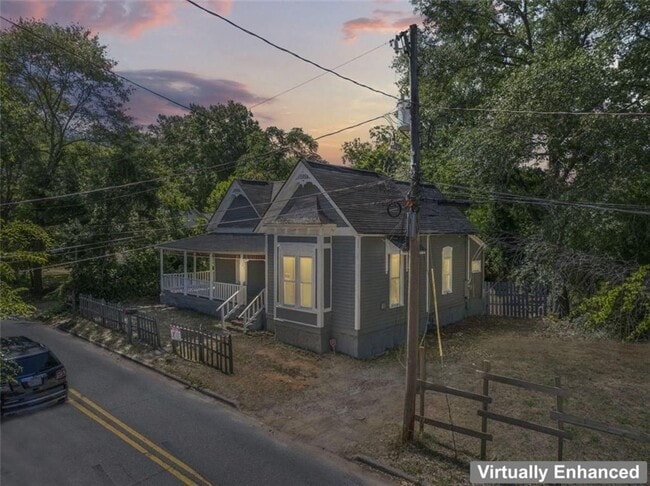 Photo - 212 W Quilly St