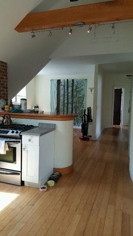 Photo - 21 Sessions St