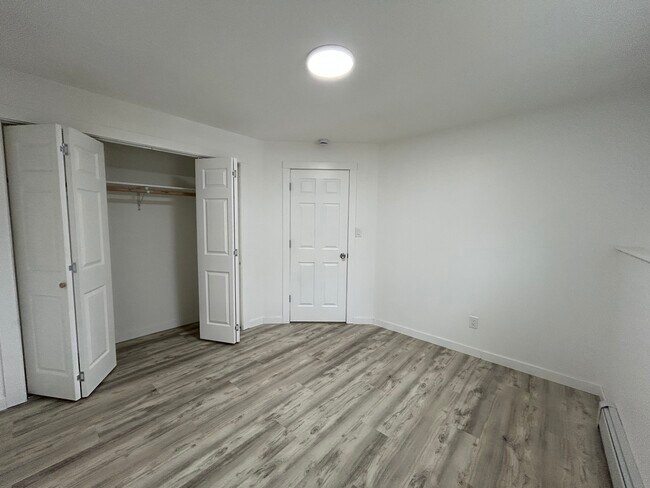 Photo - Duben Unit 4