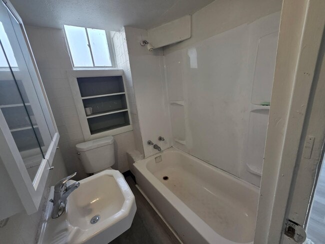 Photo - 1815 Cleveland Ave Unidad 4