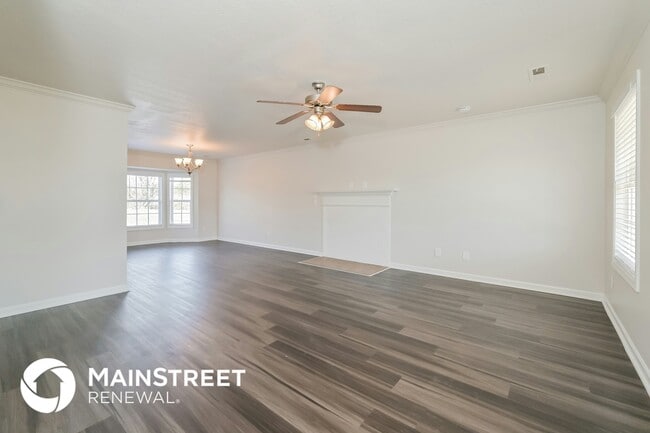 Photo - 6811 Highbank Ln