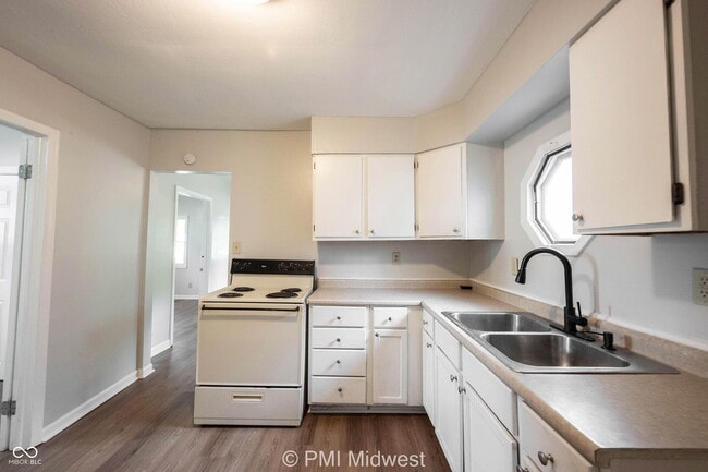 Photo - 3026 S Rybolt Ave