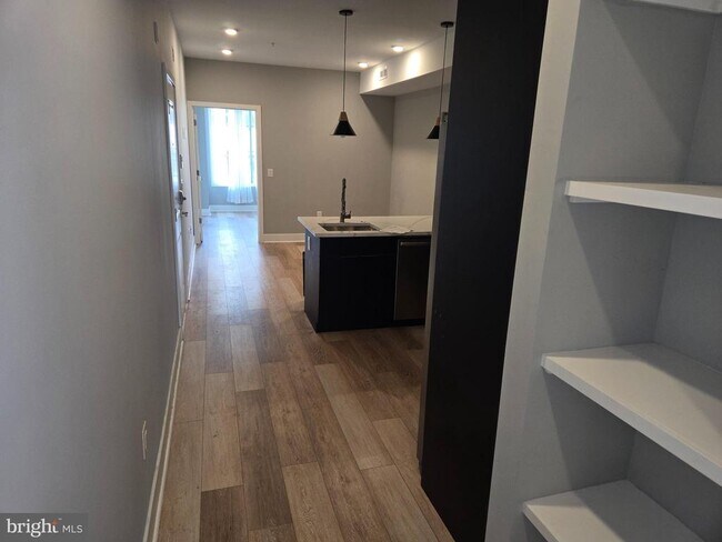 Building Photo - 2526 Cecil B. Moore Ave Unit 3 Rental