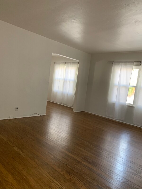 Photo - 1006 Central Ave