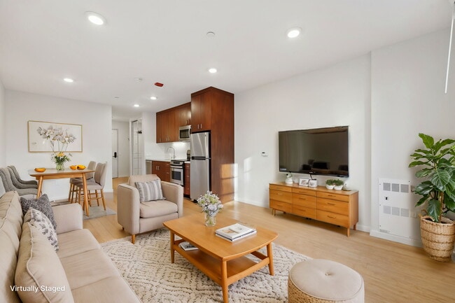 Addison Arts Apartments