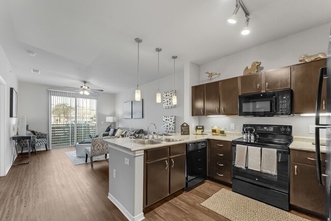 Gateway Cedars Apartments