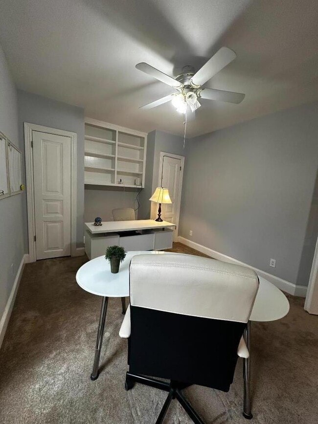 Photo - 4824 Longcove Dr