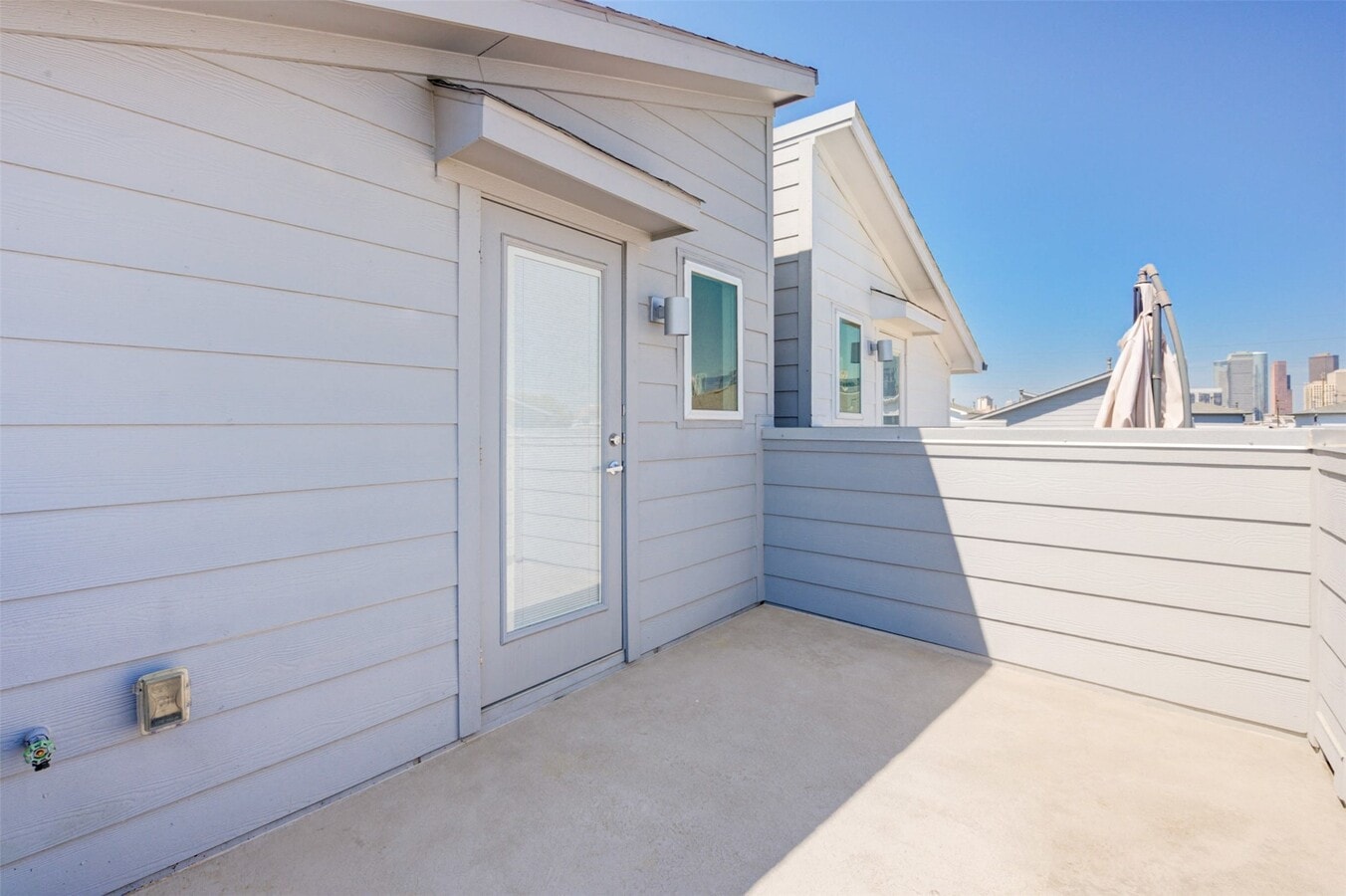 Photo - 1743 Eado Point Ln