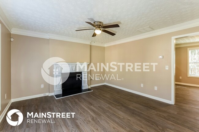 Photo - 4023 Riverside Pkwy