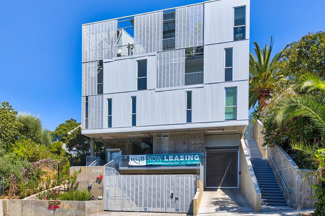 Photo - 1048 Manzanita