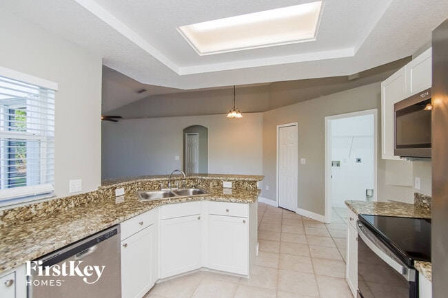 Photo - 1048 Tolson St SE