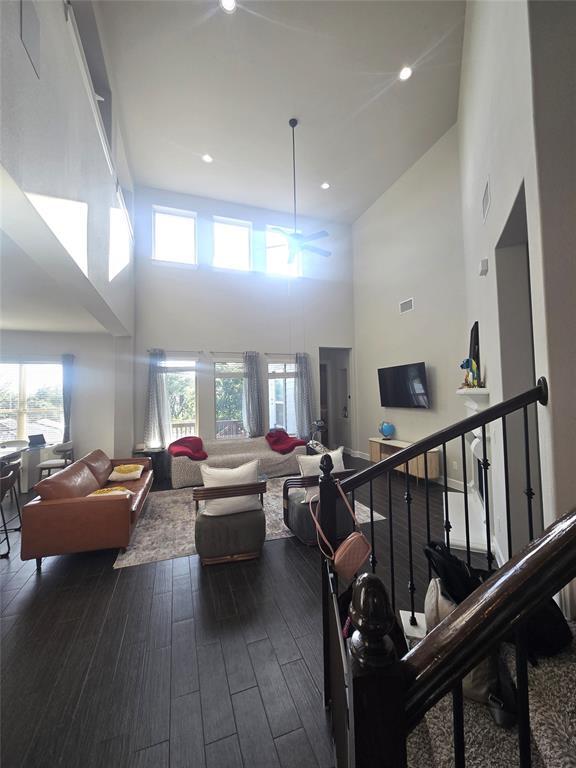 Photo - 340 Cross Timbers Dr