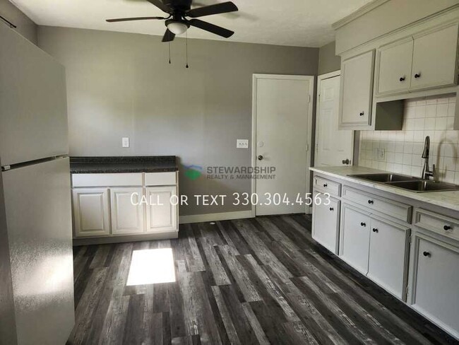 Photo - 15257 Lincoln Way W Apartment