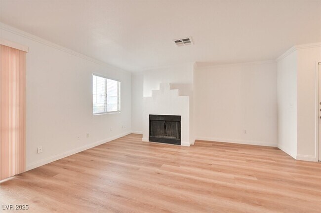 Photo - 8600 W Charleston Blvd Unidad 1118