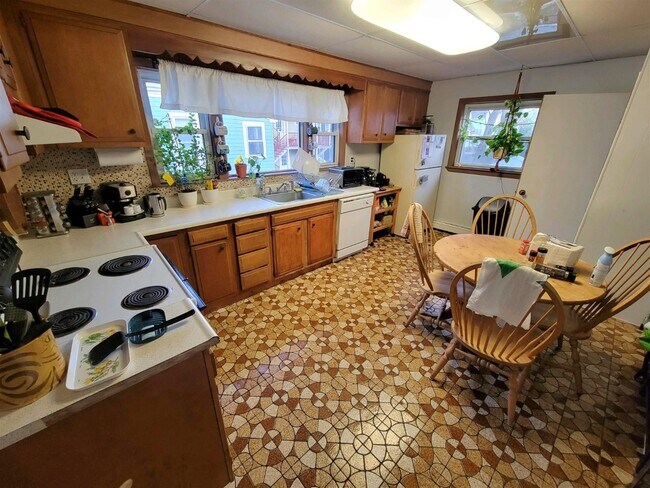 Photo - 95 Kidder Ave Unit 2