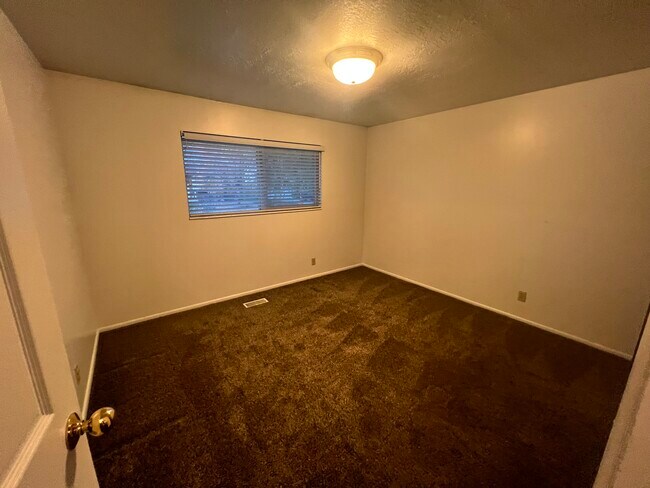 Photo - 689 E 2300 N Apartments Unit Upstairs