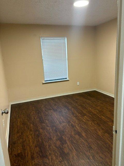 Photo - 1812 Meadowgreen Dr