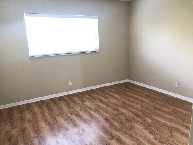 Photo - 1400 NE 54th St Unit 203