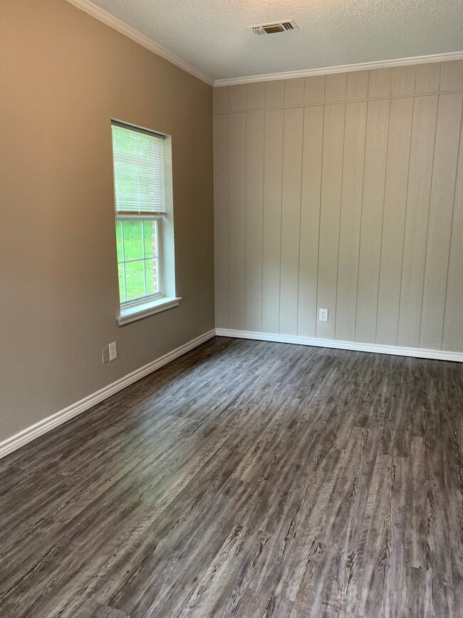 Photo - 1200 Whetstone St Unit 1200 Whetstone A