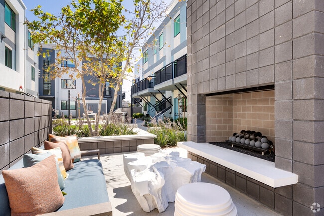 Courtyard with Fireplace and Grills