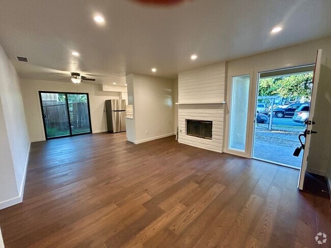 Building Photo - 1601 San Pascual St Unit C Rental