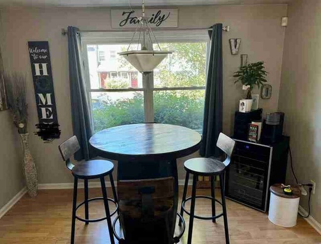 Photo - 200 Heroux Blvd