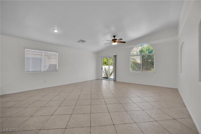 Photo - 1542 Misty Sky Dr