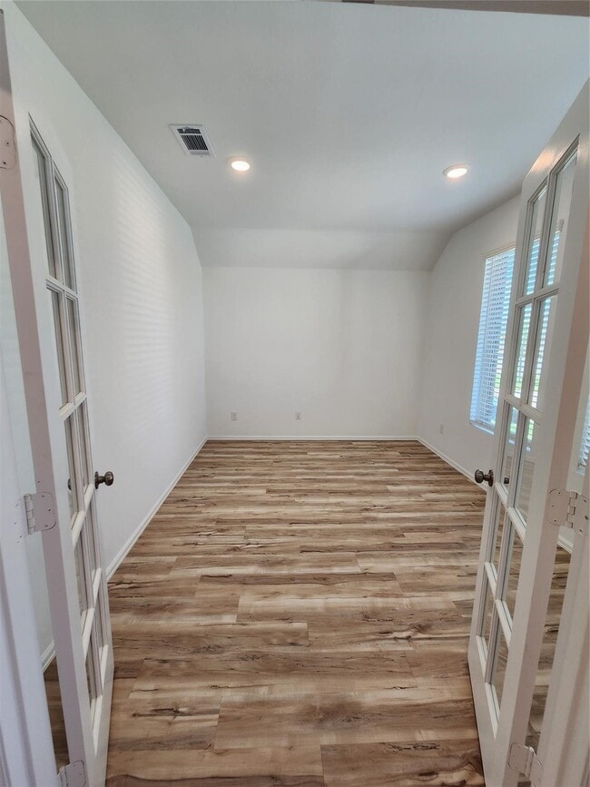 Photo - 31407 Hidden Rosehill Cir