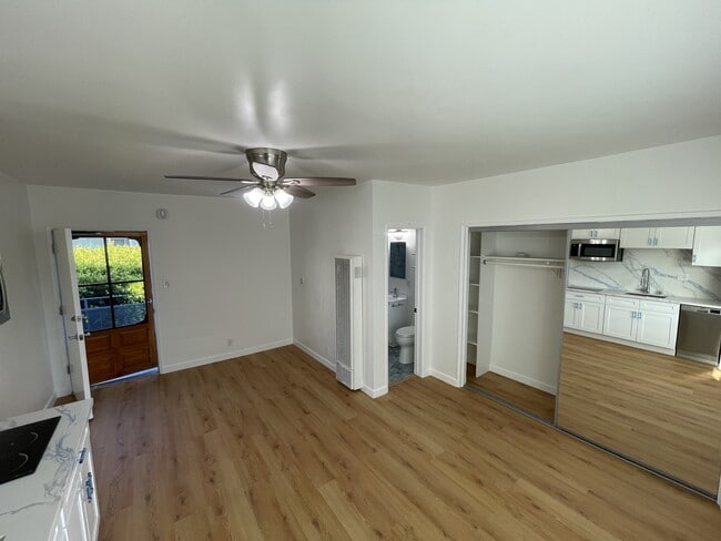 Photo - Navy Street Apartments