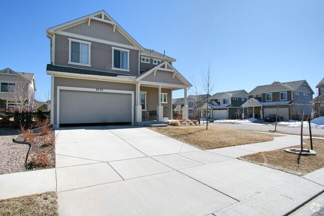 Building Photo - Beautiful 3 bedroom home located in Bannin...