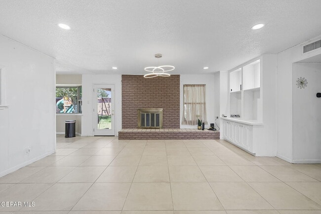 Photo - 8405 Whitus Dr