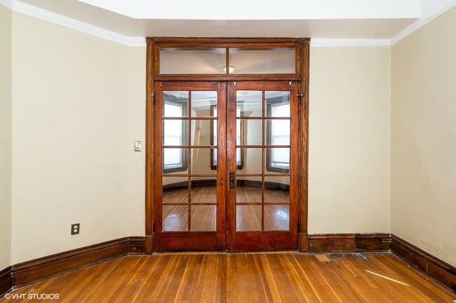 Photo - 4740 S Prairie Ave Unit 3