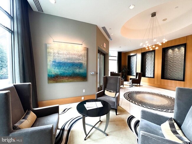 Photo - 155 Potomac Passage Unidad 719