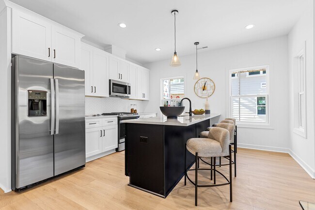 Photo - 3820 Odom Wy