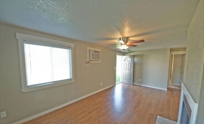 Photo - 3432 S Constitution Way