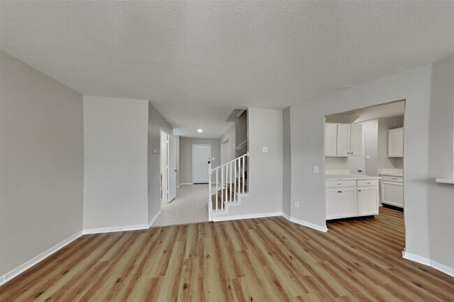 Photo - 18327 Willow Moss Dr