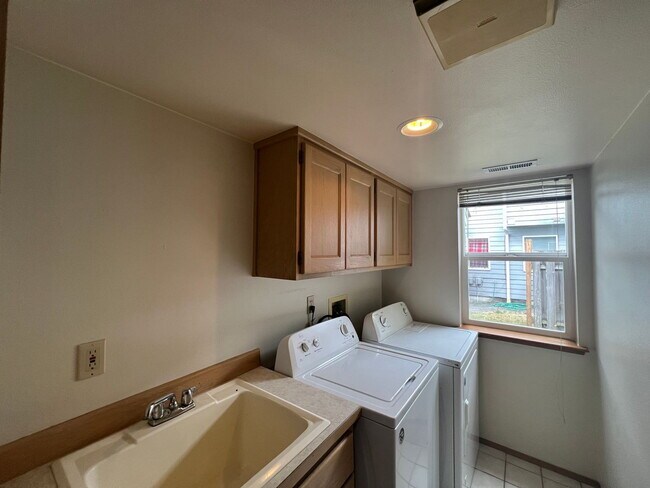 Photo - 2217 W Xenia Ln