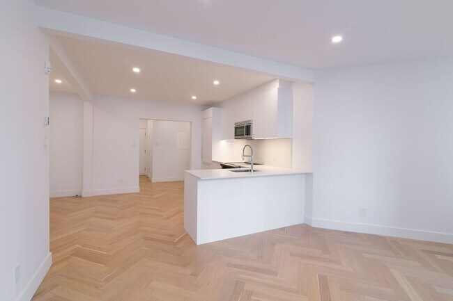 Photo - 5530 Ch De La Côte-Saint-Luc