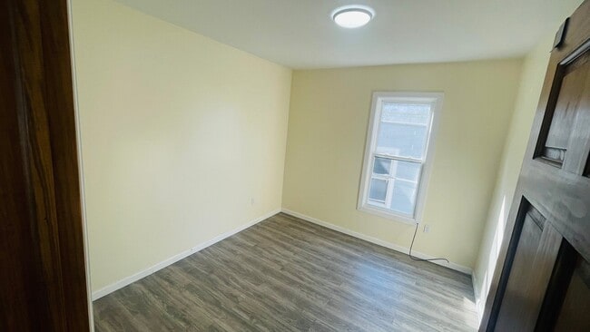 Photo - 21 Noyes St Unit 2