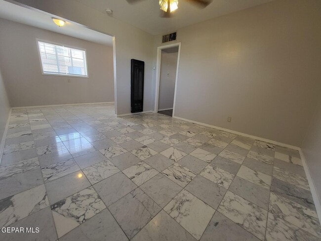 Photo - 1421 St Johns Dr Unit 6