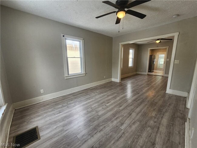 Photo - 3709 E 69th St