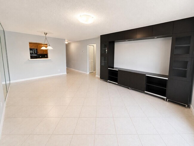 Photo - 4116 NW 88th Ave Unit 207