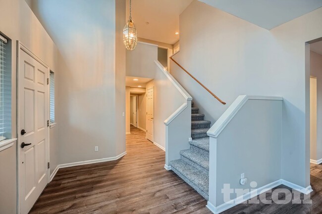 Photo - 5215 Nathan Ave SE