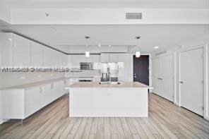 Photo - 999 SW 1st Ave Unidad 2406