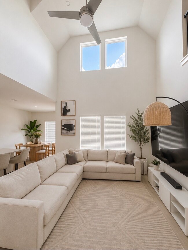 Photo - 3930 Edzell Heights Dr