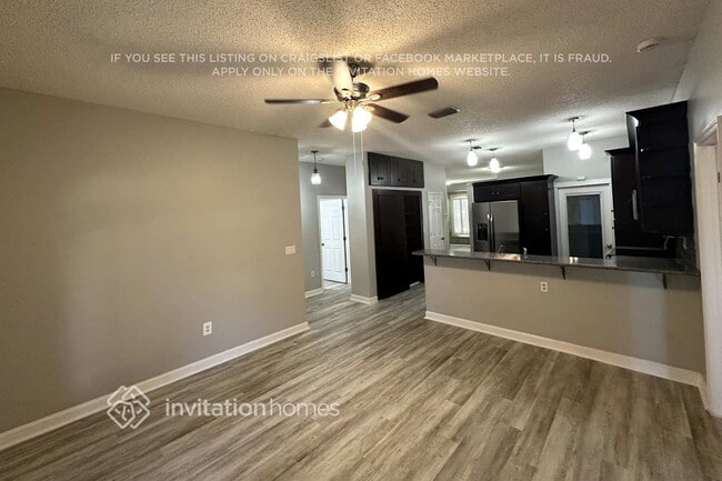 Photo - 6297 Lauderdale St