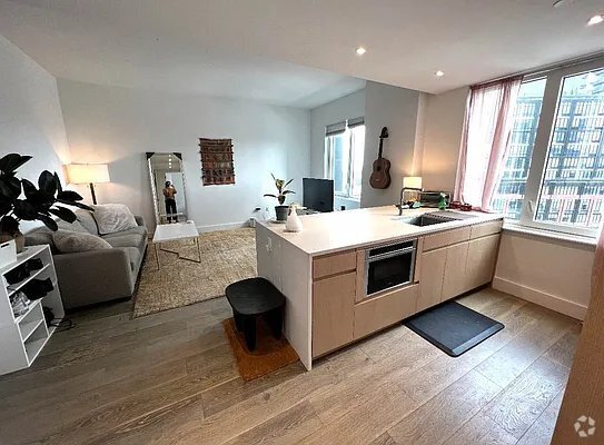 Building Photo - 10 Nevins St Unit 29G Rental